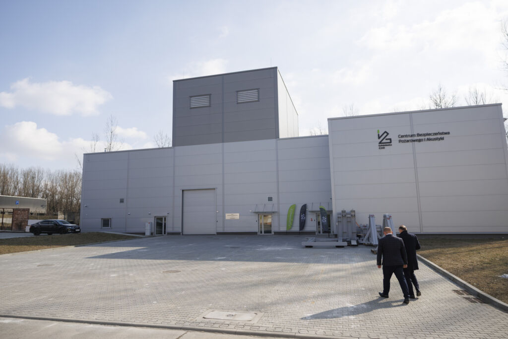 Pierwsze uruchomienie stanowiska do badań odporności ogniowej